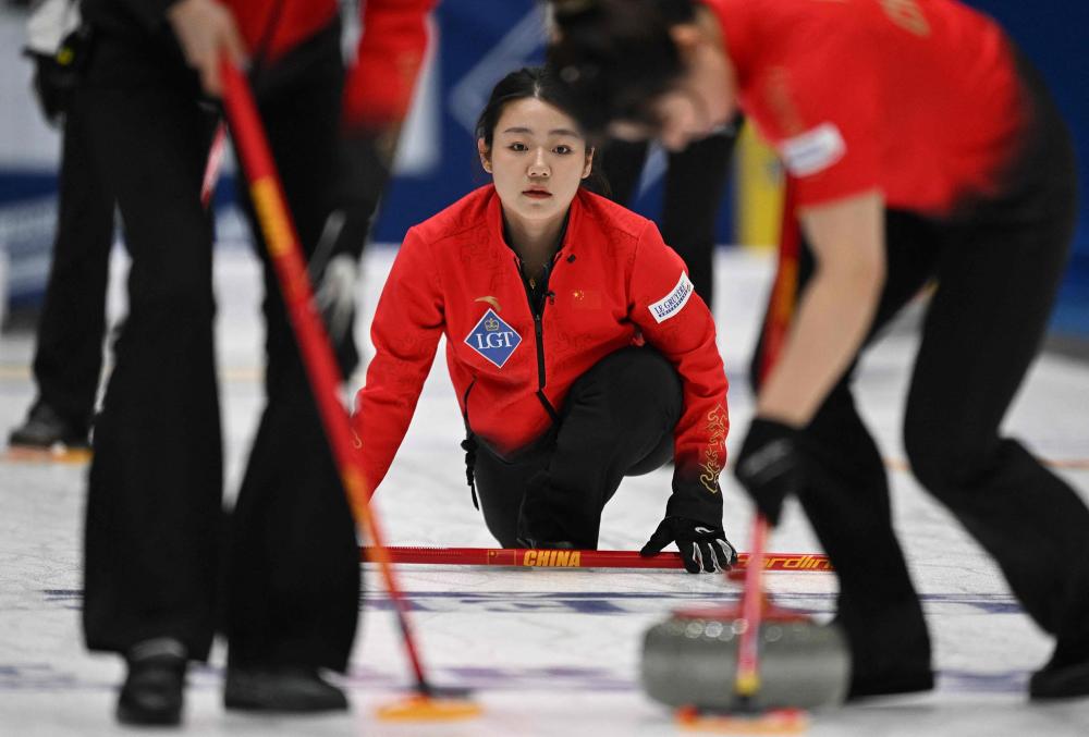 虎扑体育官方:约维奇时隔将近一年再次进球,上次进球是2024年4月14日.